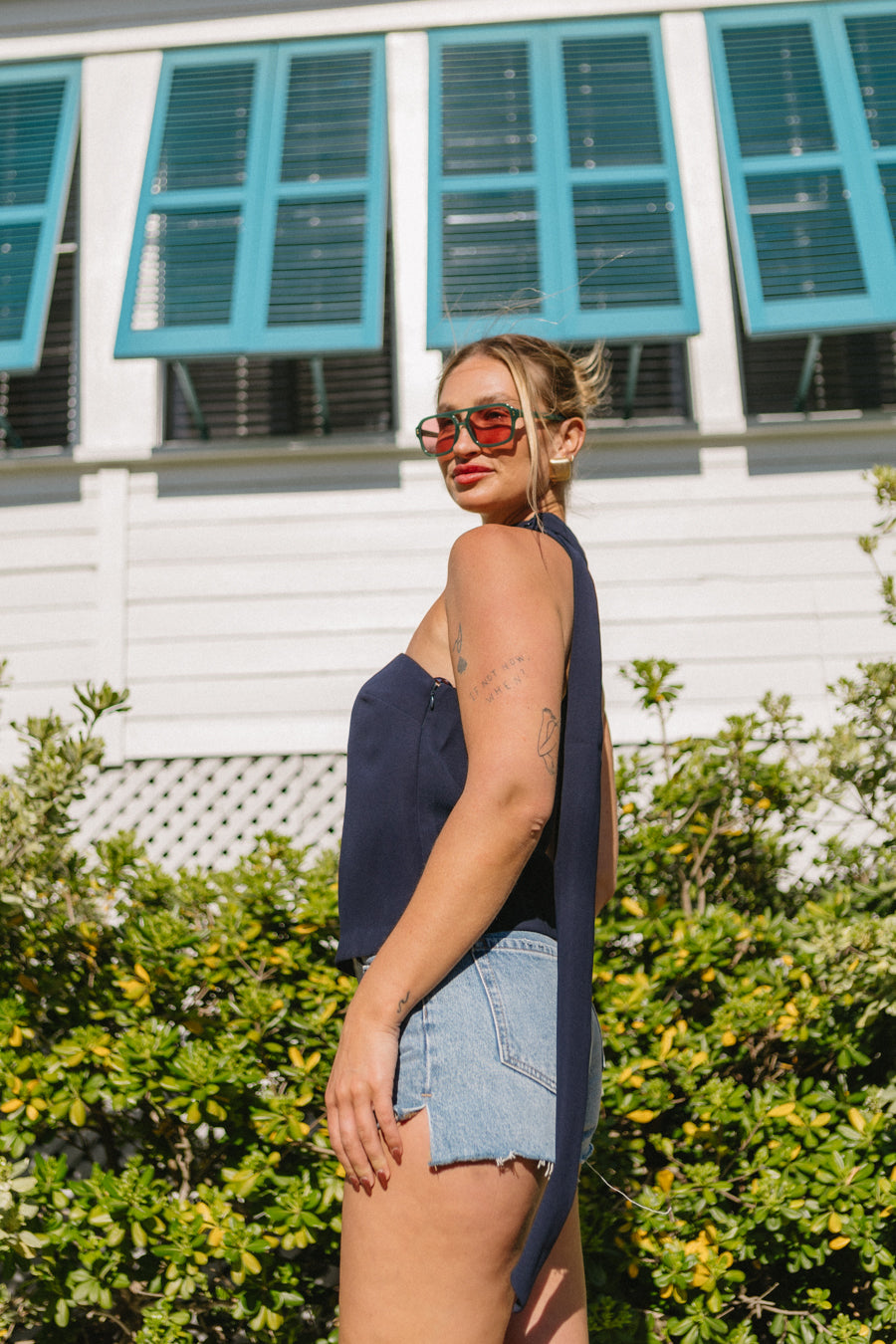 navy-strapless-top-neck-scarf-4.jpg